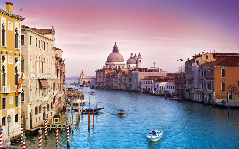 20 Pictures That Will Make You Visit Italy. #14 Will Make You Pack Your Bags