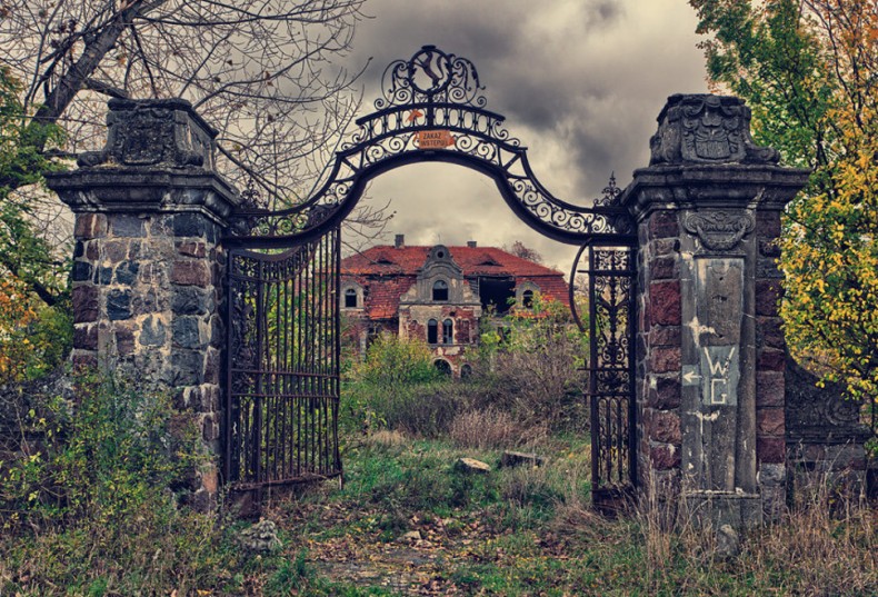 These Abandoned Places Around the World are Coming Straight From Your Nightmares