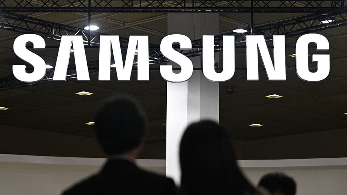 Samsung Sued Over Foldables, But the Timing Is Odd