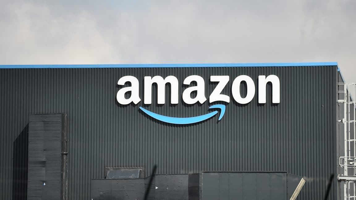 Amazon Workers Game AI Usage Scores in 'Tokenmaxxing' Trend