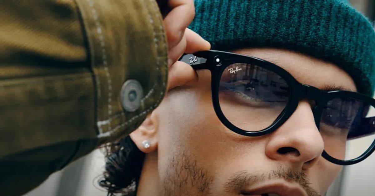Meta Ray-Ban Glasses Will Kill Camera If Privacy Light Is Tampered With