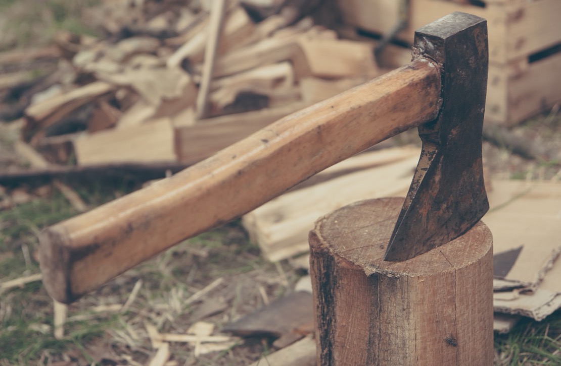 7-beginner-tips-to-cut-firewood-on-your-own