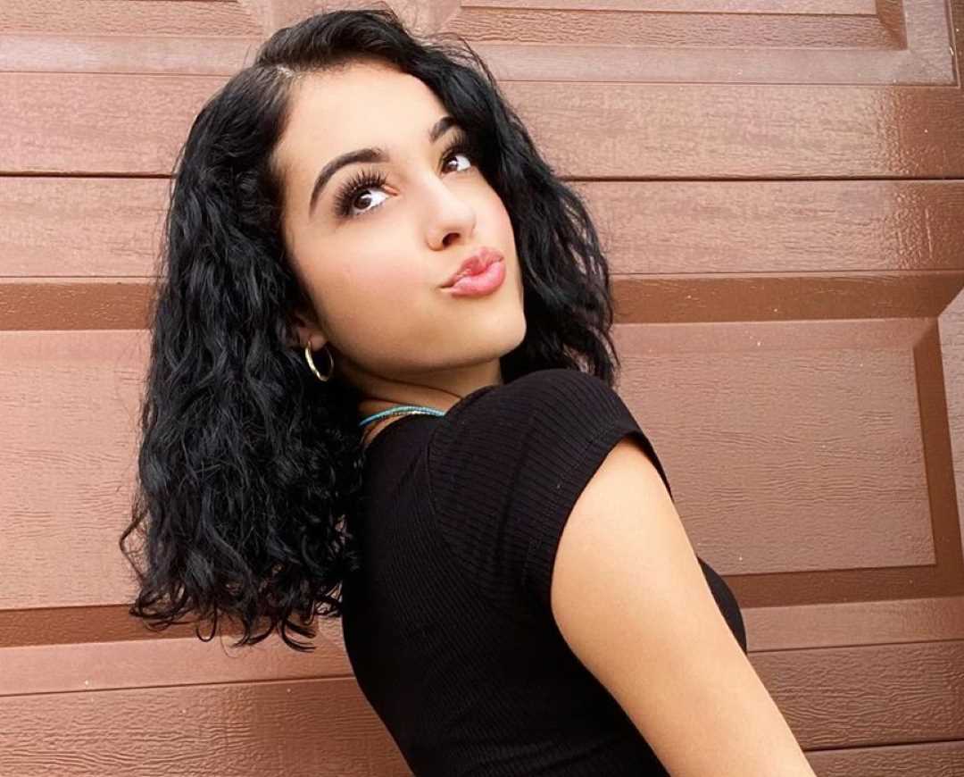 Malu Trevejo Net Worth The Young Latin Internet Sensation