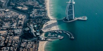 aerial photography of Burj Al-Arab near seashore